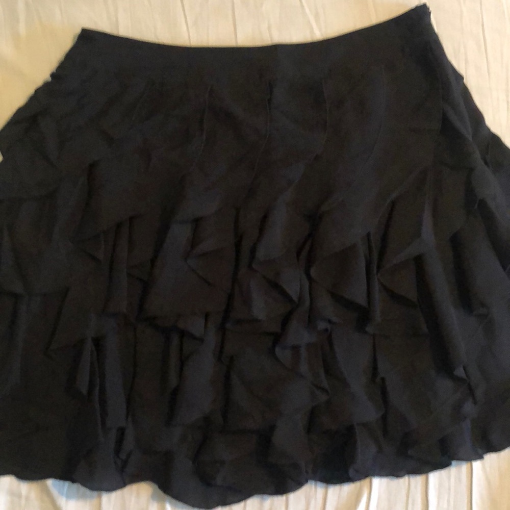 Kardashian’s Kollection black skirt size L